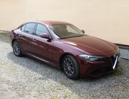 Alfa Romeo Giulia ATR15