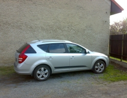 Kia Ceed SW - protislunecni autofolie Llumar AT15