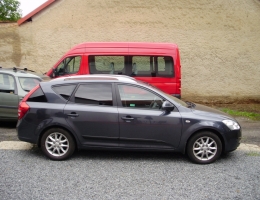 Kia Ceed SW - protislunecni autofolie Llumar ATR15CH