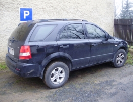 Kia Sorento - protislunecni autofolie Llumar ATR5,35