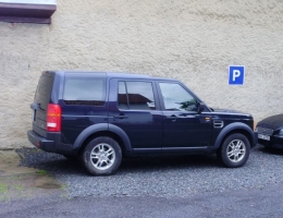 Land Rover Discovery - protislunecni autofolie Llumar ATR5,35